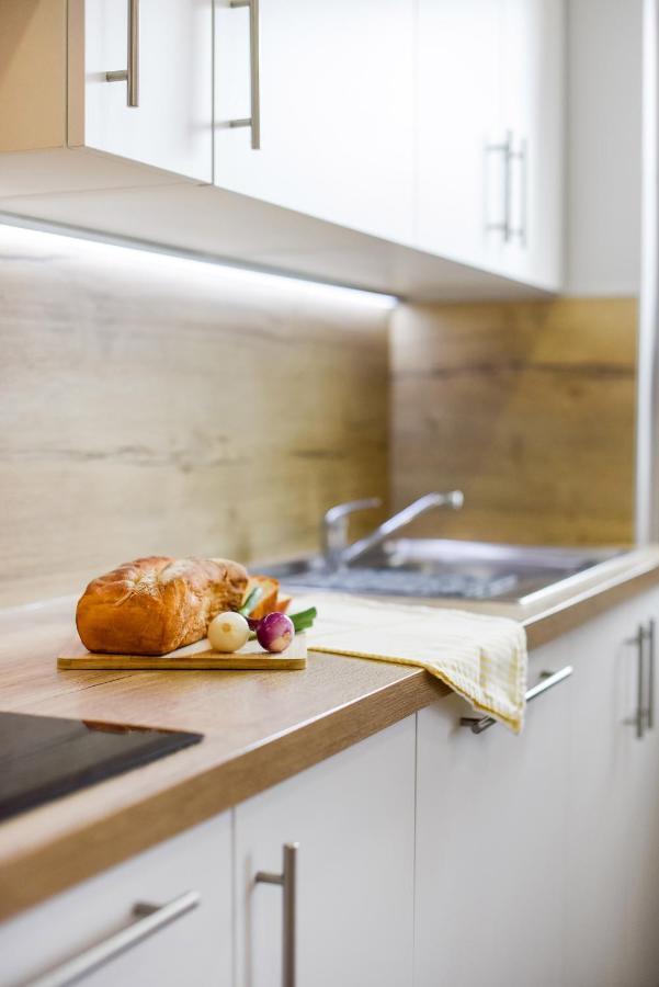 Superior Apartment Sincic Πόρετς Εξωτερικό φωτογραφία